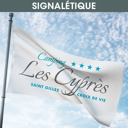 MOCKUP_DRAPEAUX